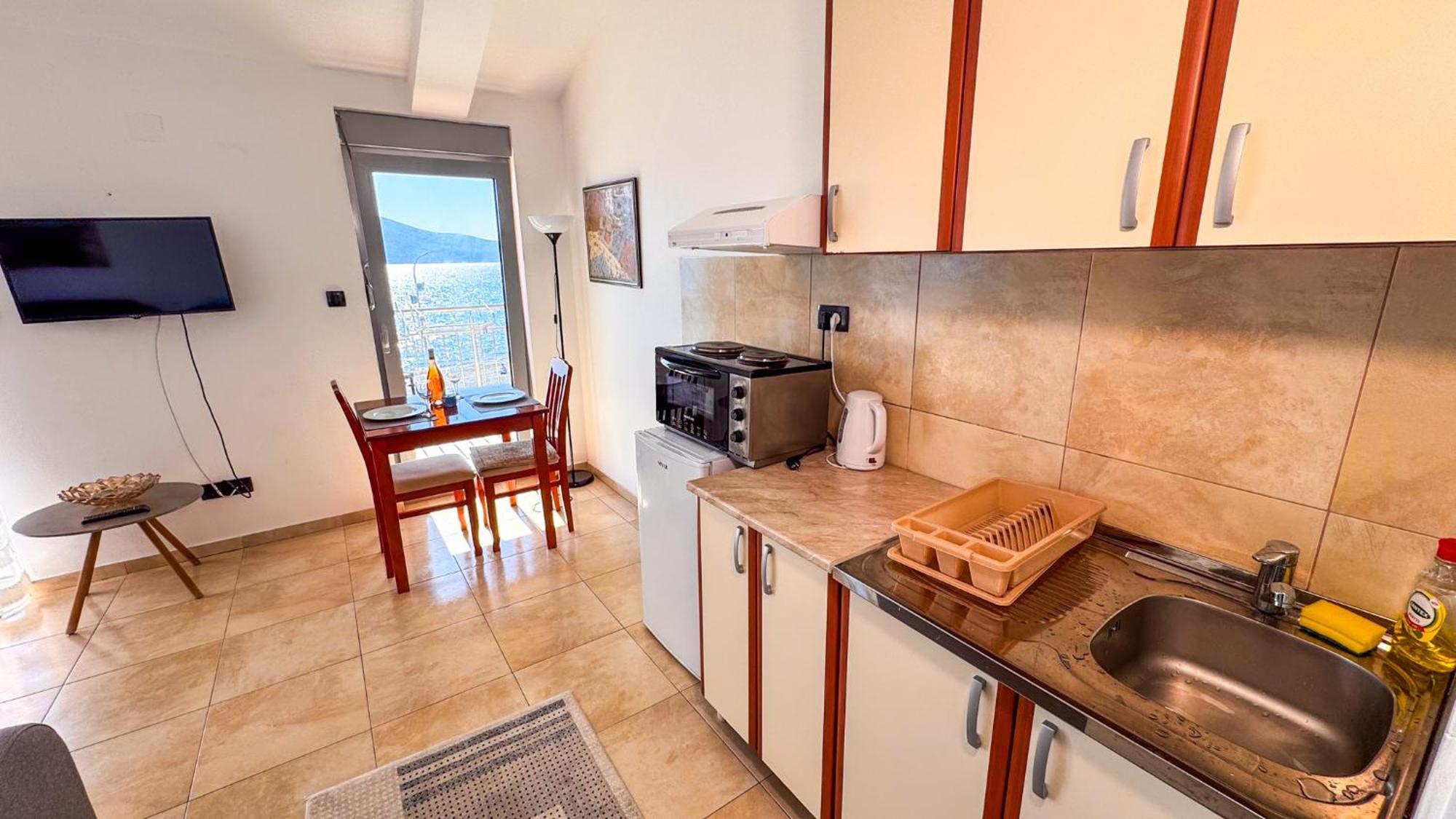 Qumi Apartments Tivat Zewnętrze zdjęcie