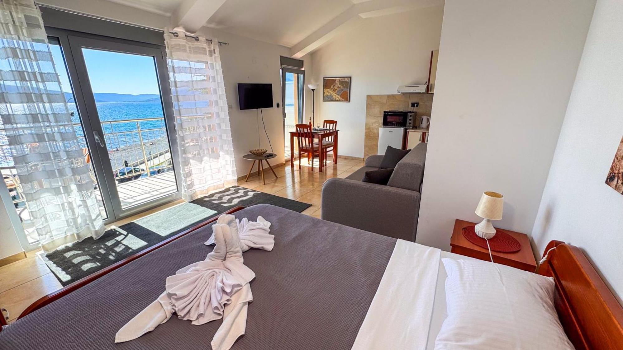 Qumi Apartments Tivat Zewnętrze zdjęcie