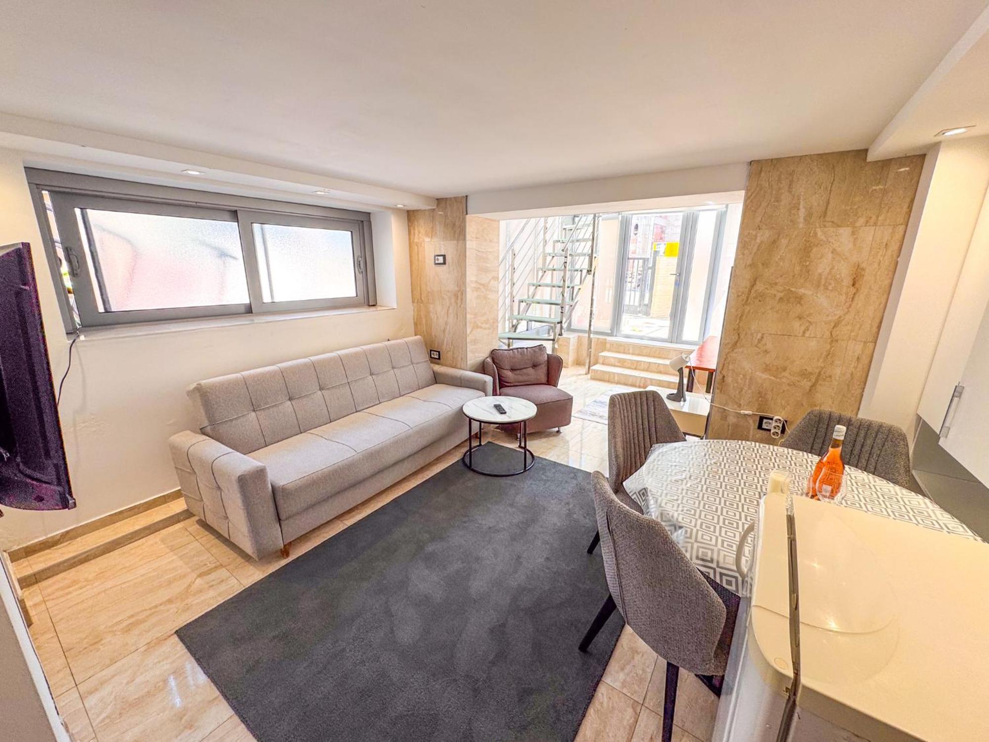 Qumi Apartments Tivat Zewnętrze zdjęcie